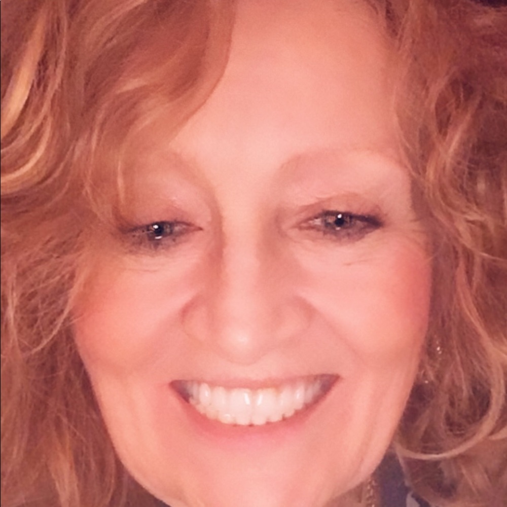 Meet your Posher, Catherine